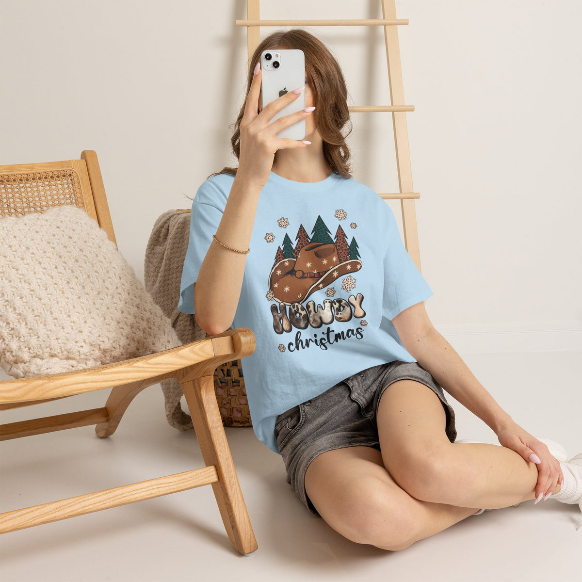 Howdy Christmas T‑Shirt — Cowboy Hat & Pine Trees Holiday Tee