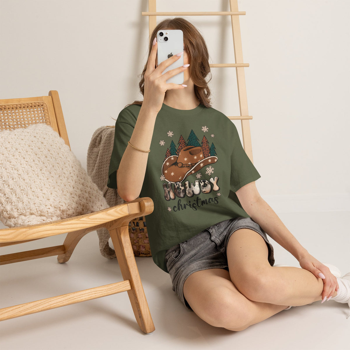 Howdy Christmas T‑Shirt — Cowboy Hat & Pine Trees Holiday Tee